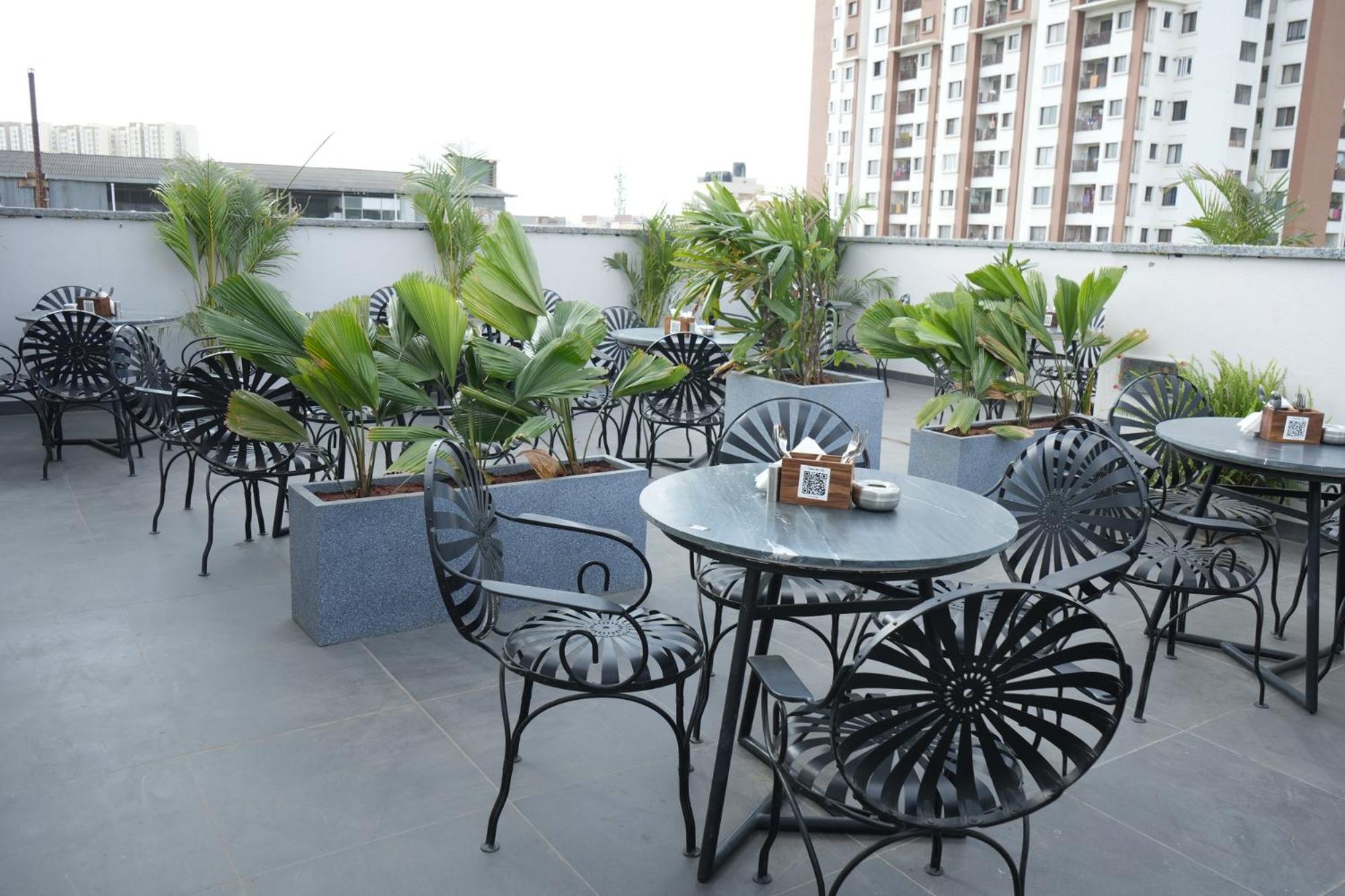 Fabhotel Memories Inn Bangalore Exterior foto